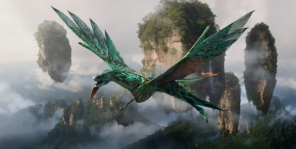 Mountain Banshee Ikran và hình bóng đại bàng