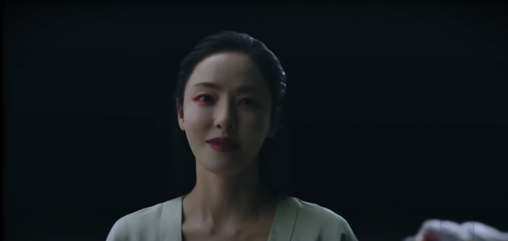Kyu Jin trong một “địa hạt” siêu thực