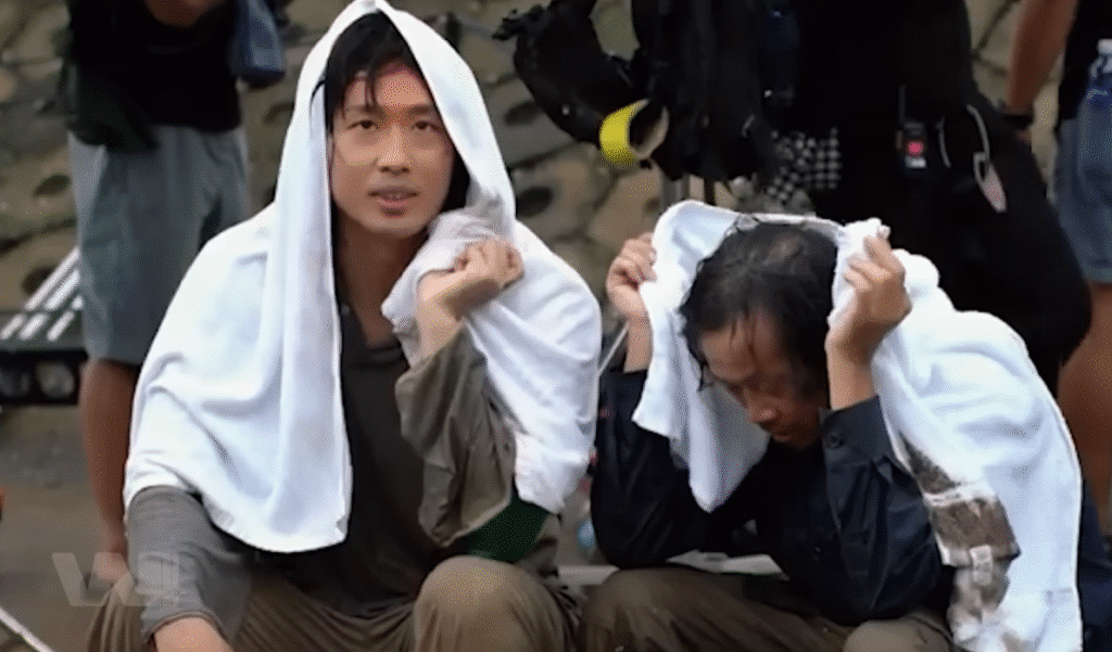 Những phân cảnh hành động chân thật nhờ sự hy sinh của dàn diễn viên.