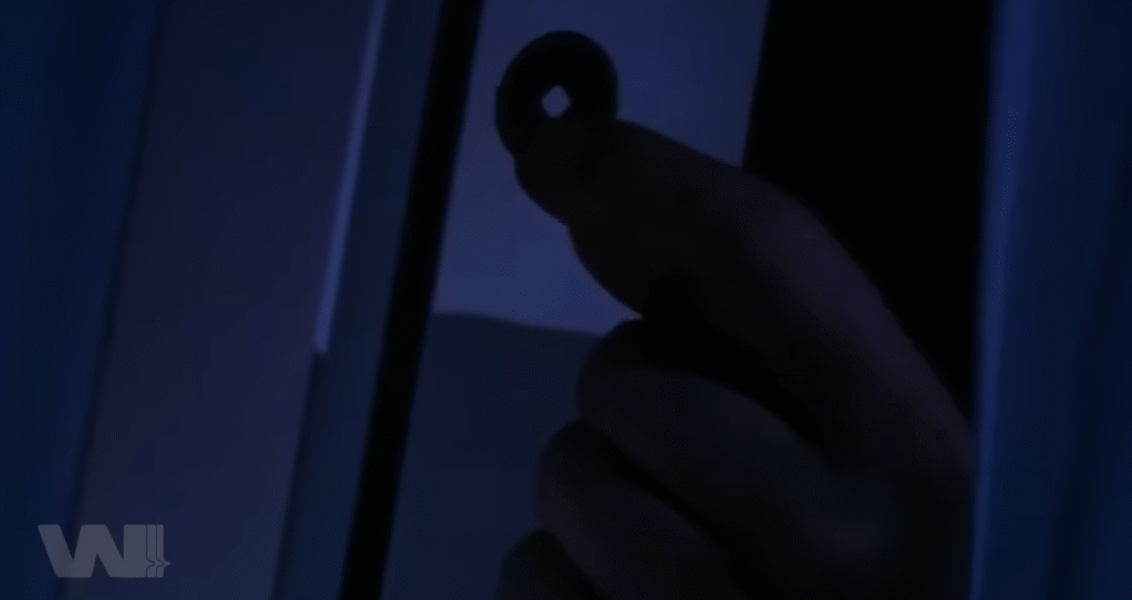 Truyện 1: Đồng xu thập tam yêu – May mắn hay bản án tử?