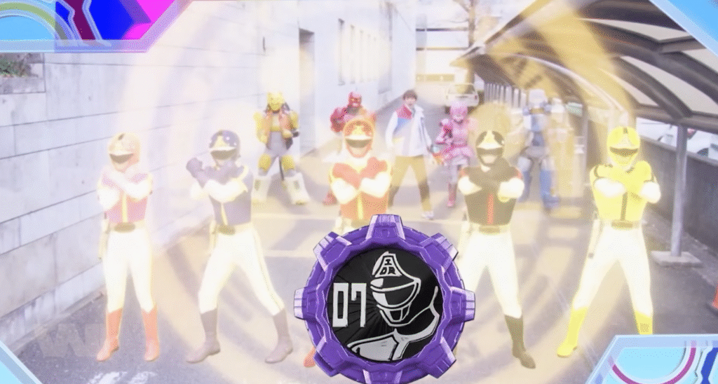Zenkaiger, Dark Sentai Gears cho phép tạo ra bản sao méo mó của các đội Sentai cũ.