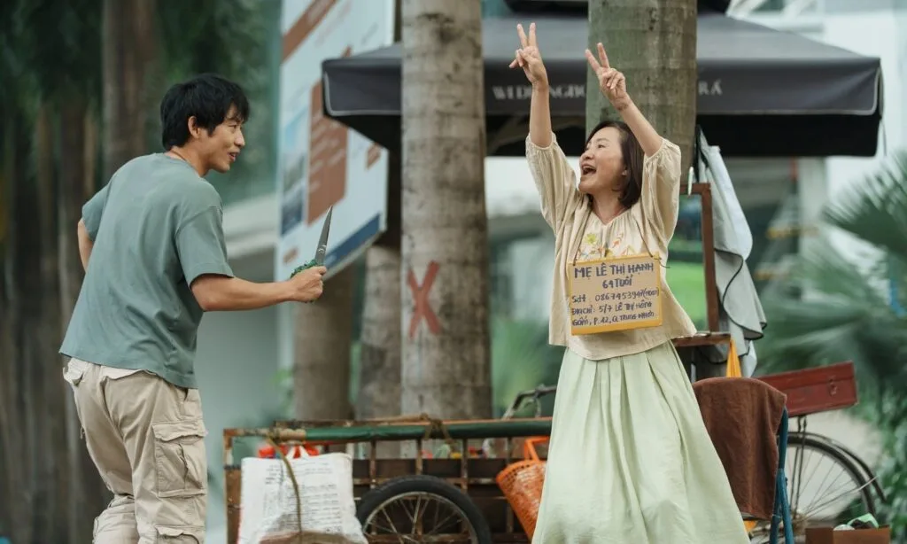 Review phim Mang Mẹ Đi Bỏ: Khi nỗi đau gia đình chạm đến từng tế bào cảm xúc