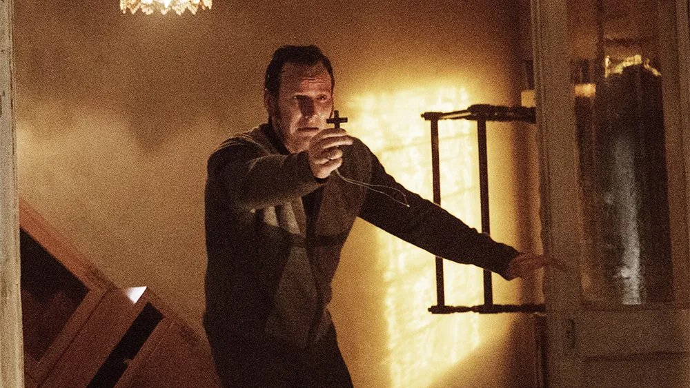 Loạt phim The Conjuring duy trì truyền thống trừ tà Thiên Chúa giáo qua lăng kính hiện đại.