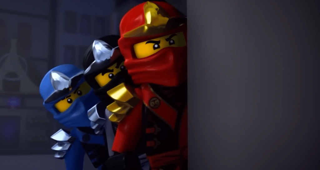 Bí mật cơn lốc Ninjago 2016