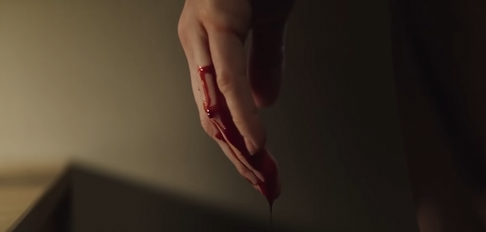 Giáo phái Dolos và lời nguyền cổ xưa