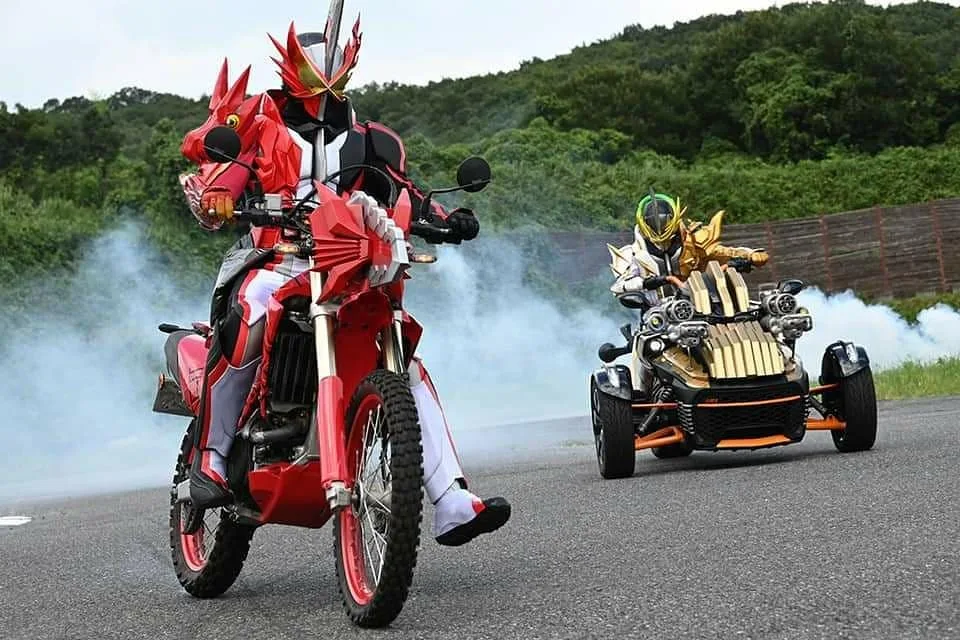 Top 10 Rider Machines vô dụng nhất khiến fan Kamen Rider tức điên