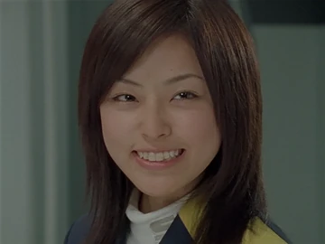 Hạng 3 – Marika Jasmine Reimon (Deka Yellow – Dekaranger 2004)