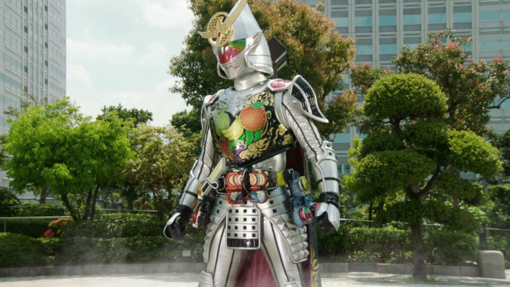 Hạng 10: Kamen Rider Gaim – Over Lord và Kiwami Arms