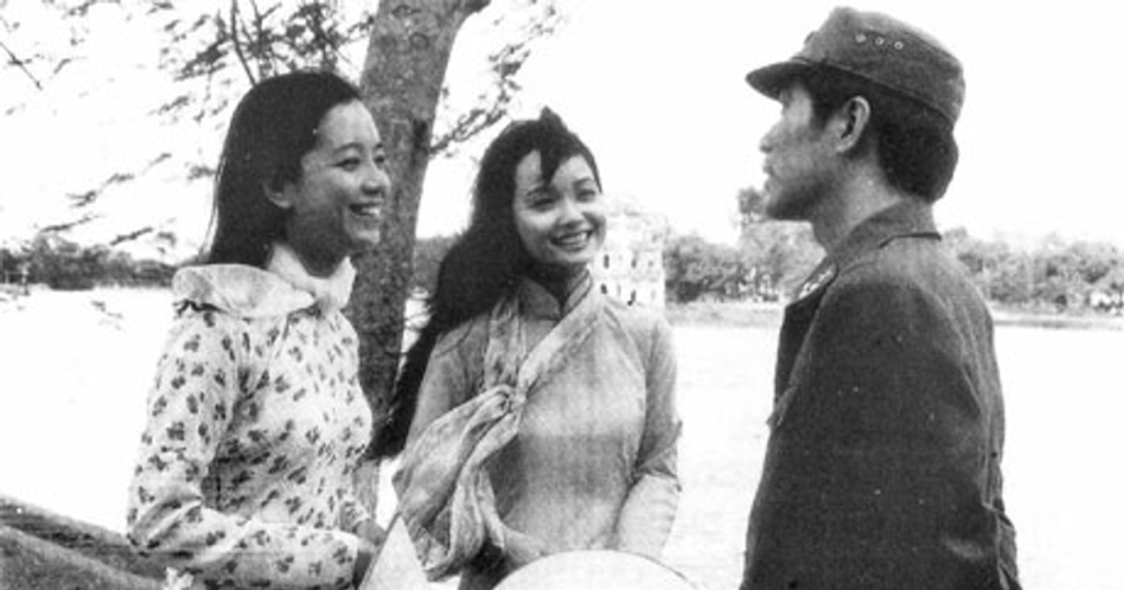 12. Hà Nội 12 ngày đêm 2002