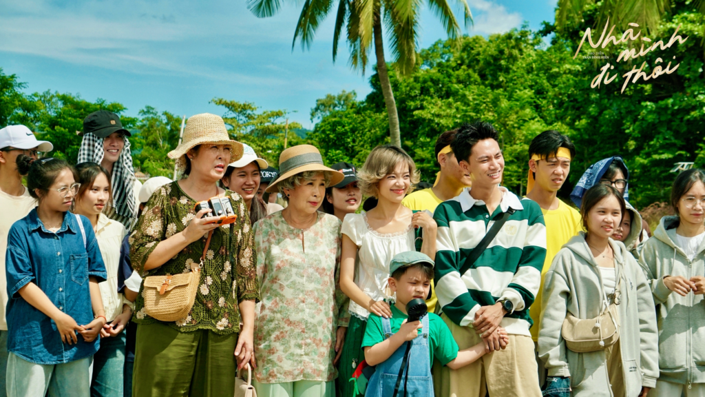 Nhà Mình Đi Thôi