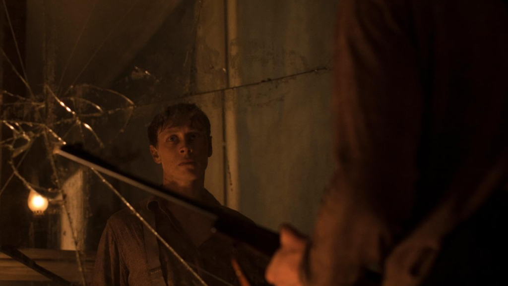 Jack không nhìn thấy ma. Jack nhìn thấy chính mình.