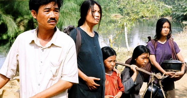 Phim Áo lụa Hà Đông