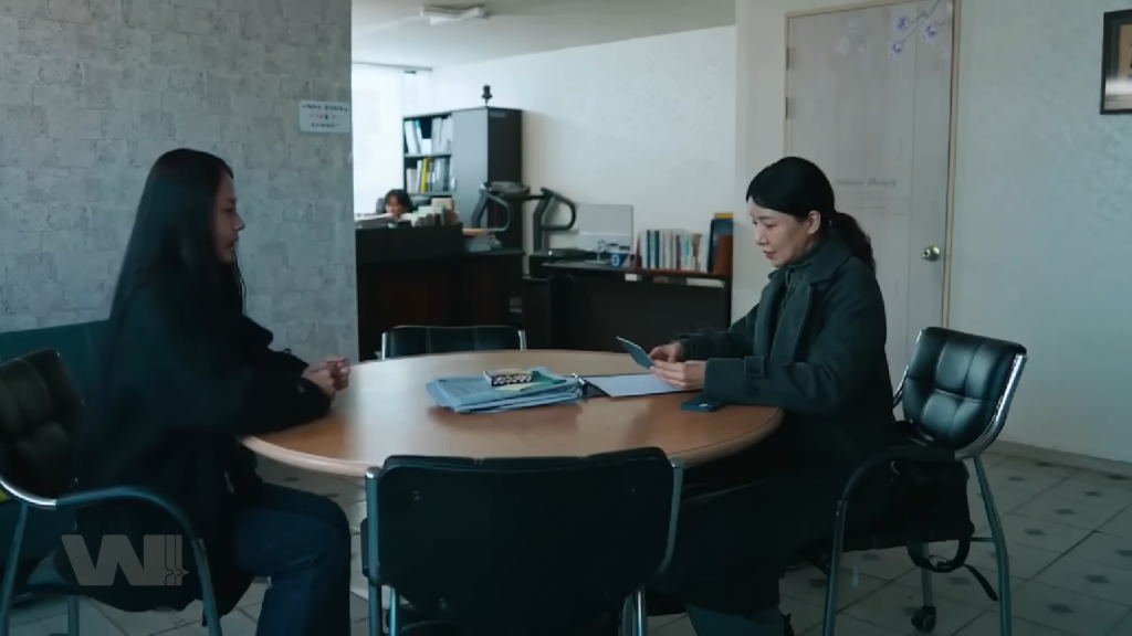 Mai xuất hiện: Người trông trẻ Việt Nam và những chiếc camera được lắp vì tình thương lẫn sự bất lực