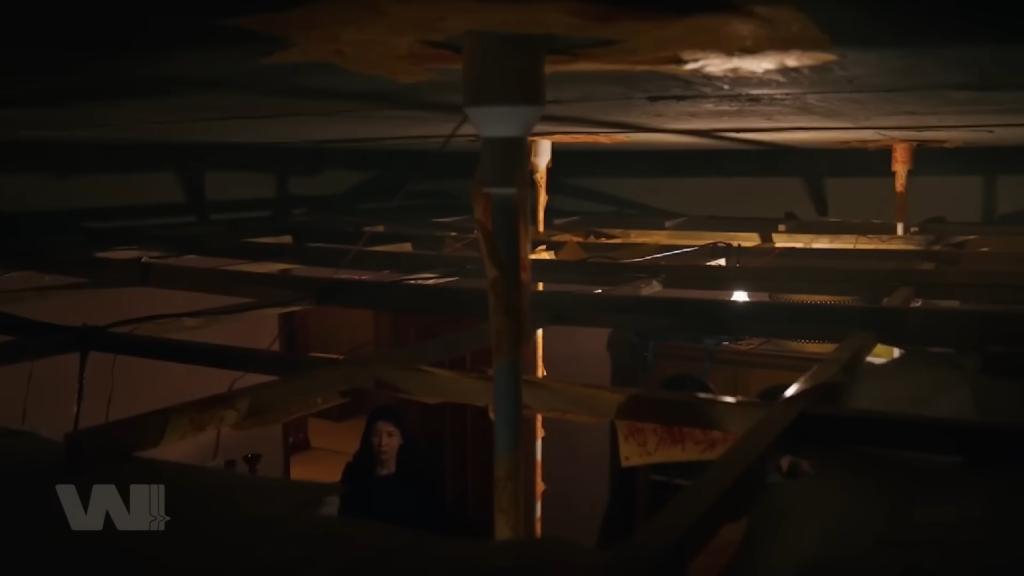 Đêm co giật và cánh cửa bị đập: Khi mọi thứ rối loạn đến mức bạn không biết đâu là con mình