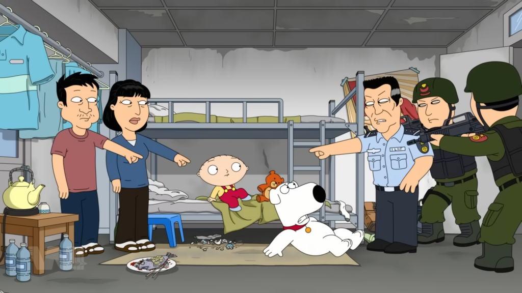 Stewie và Brian bị bắt vì bị nghi là gián điệp Mỹ — joke phóng đại nhưng không phải không có căn cứ.