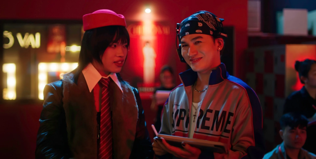 Chủ Đề Chính — Vùng Xám Của Tình Yêu Không Ai Muốn Nhìn Nhận